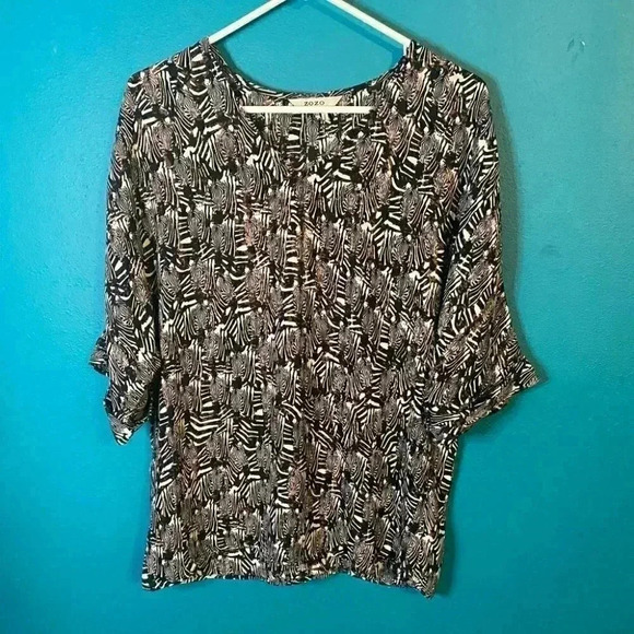 Zozo Zebra Print Top - Picture 2 of 6